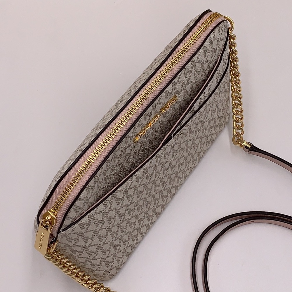 Michael Kors Jet Set Travel Medium Logo Dome Crossbody Bag - Picture 5 of 16